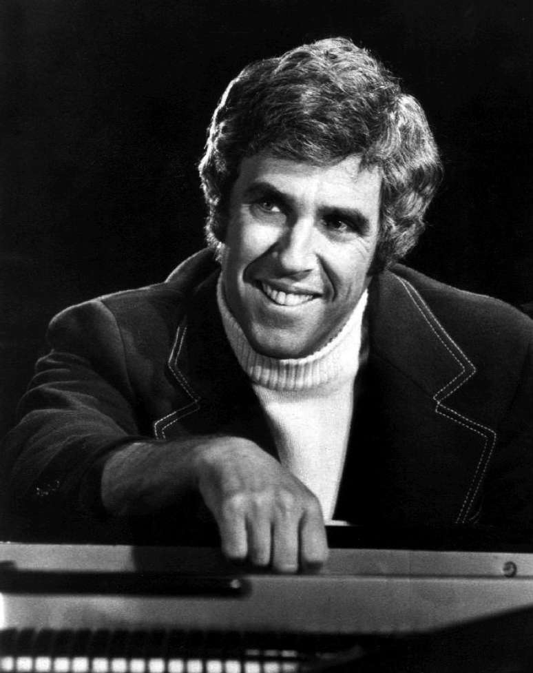 Burt Bacharach, Oscar-winning composer of “Butch Cassidy,” dies.