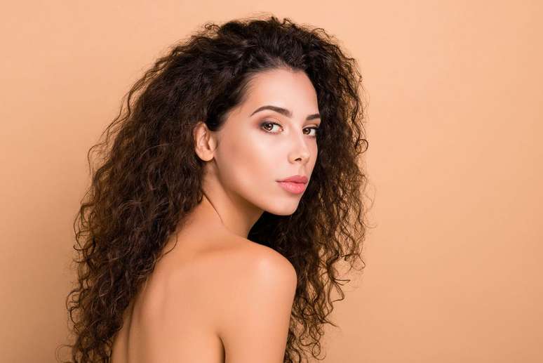 Find out how to identify the type of treatment your hair needs
