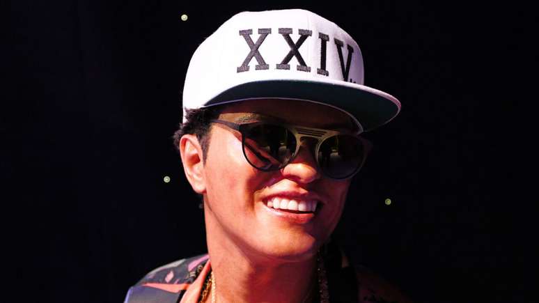 É oficial: o Bruno Mars vem para o Brasil! Mas, se você não está com grana no momento, vem curtir o nosso festival astrológico e descobrir qual música do cantor é a do seu signo! -