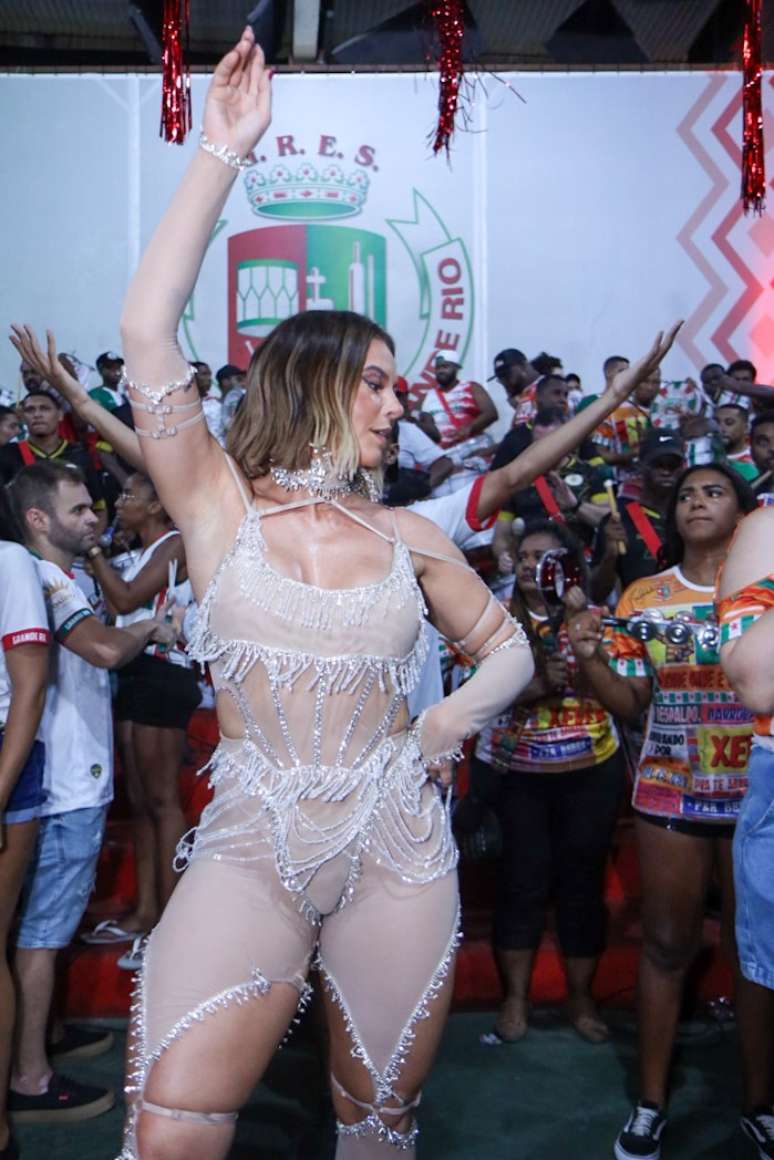 Paola oliveira no carnaval 2023