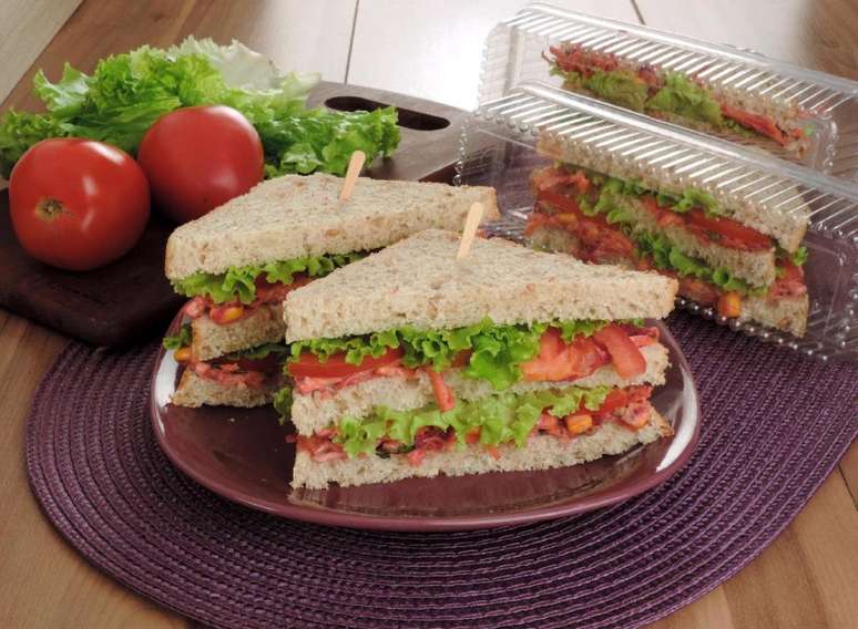 Sanduíches naturais são uma ótima opção de lanche saudável