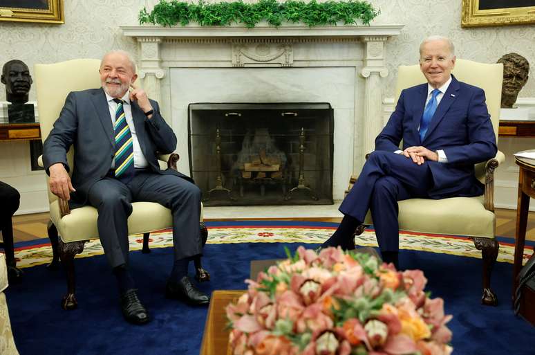 Lula e Joe Biden no Salão Oval da Casa Branca