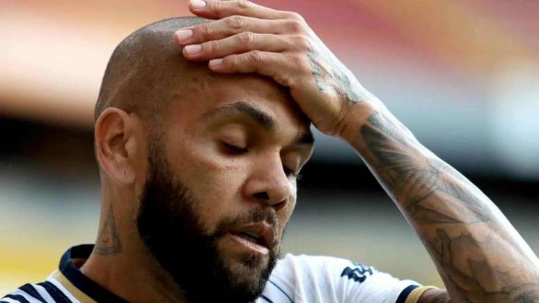 Colega de cela sobre Daniel Alves: "Ele acredita que vai continuar aqui"