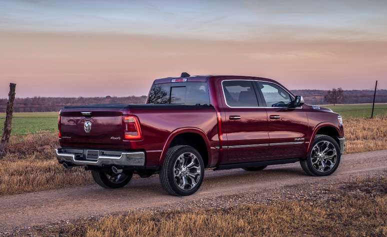 Ram 1500 Limited será vendida no Brasil.