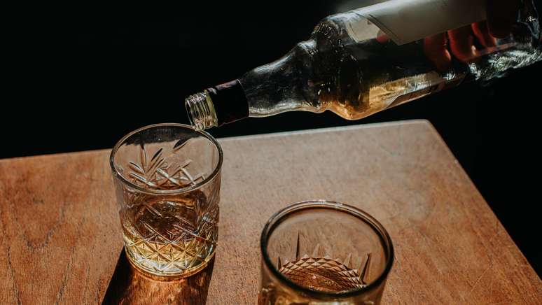 Is there a safe amount of alcohol consumption?  Understand the recommendation for Brazilians