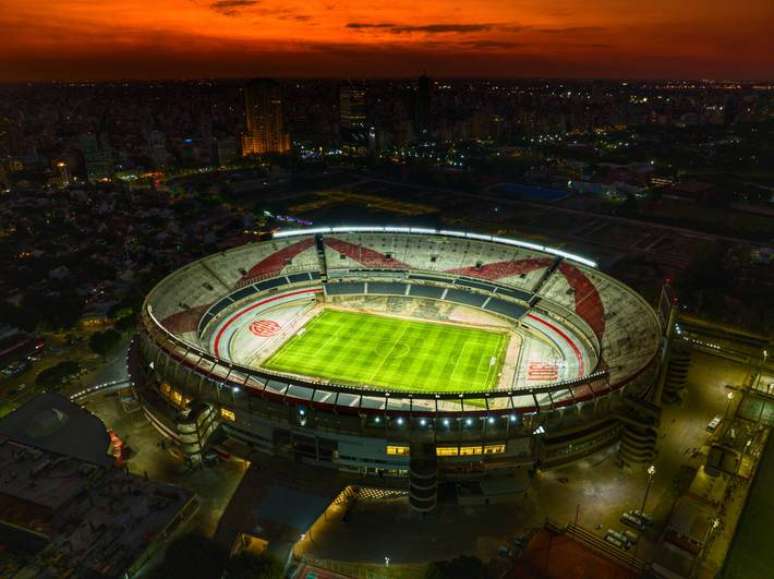 Reprodução Twitter River Plate