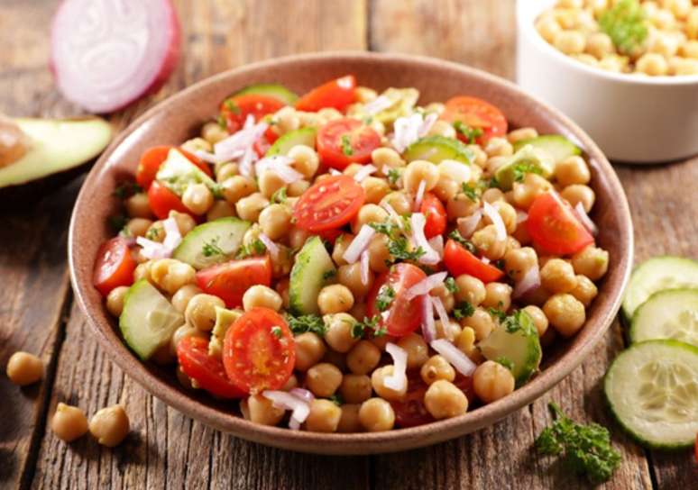 Find out how to prepare legumes with avocado sauce and revolutionize your diet!