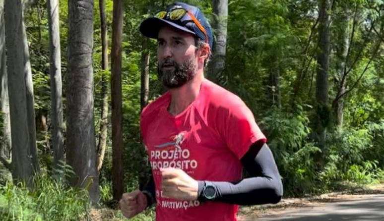 Brasileiro busca completar 365 maratonas durante um ano (Foto: Reprodução/Instagram)