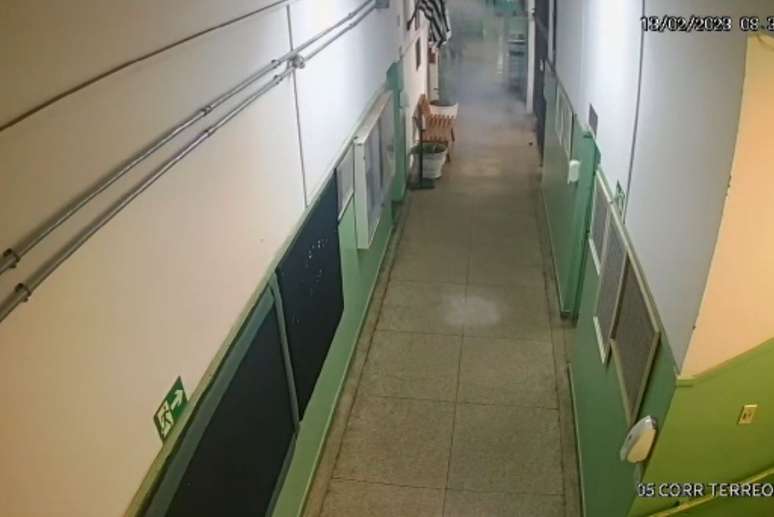 Bomba explodiu em uma banheiro da escola