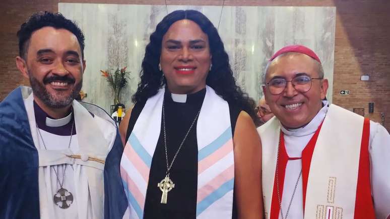 Alexya é a primeira reverenda travesti da América Latina
