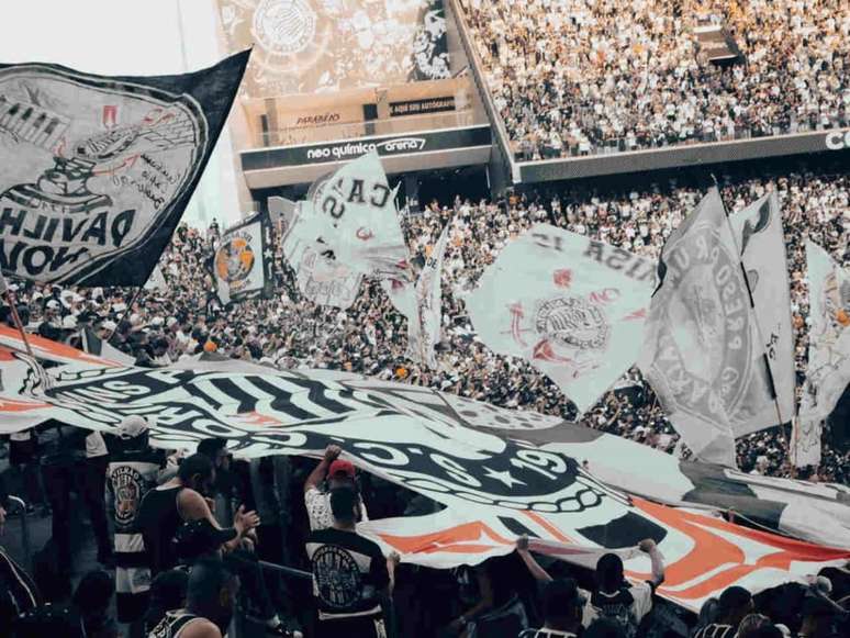 Corinthians domina engajamento nas redes sociais em semana sem vitórias