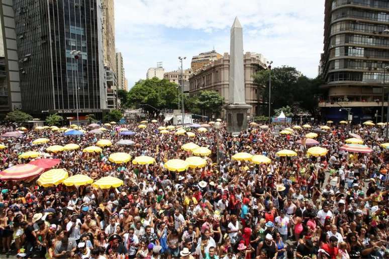 Carnaval de rua em BH promete juntar multidões