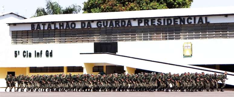 Militares do batalhão da Guarda Presidencial do Exército