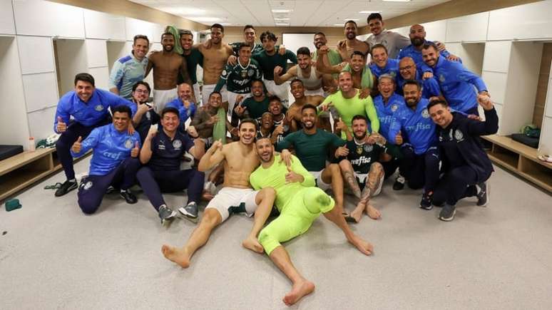 Palmeiras leva vantagem no Dérbi em Itaquera, após mudança do nome da arena