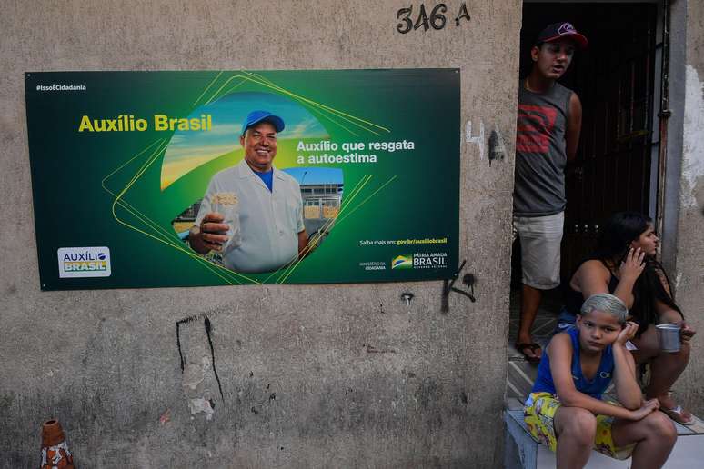 Quem tomou o empr&eacute;stimo consignado do Aux&iacute;lio Brasil em outubro, desde novembro est&aacute; tendo seu benef&iacute;cio descontado