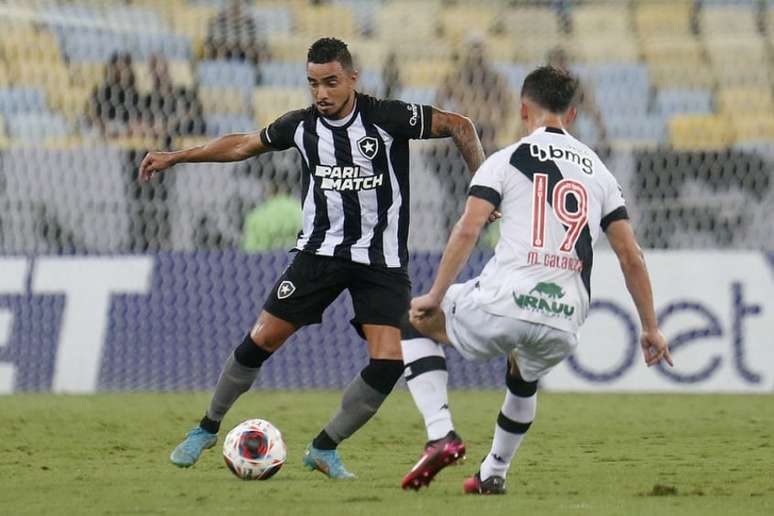 Lateral tem sido alvo de críticas após expulsão (Vítor Silva/Botafogo)