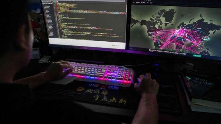 Os ataques cibern&eacute;ticos fazem parte das amea&ccedil;as h&iacute;bridas