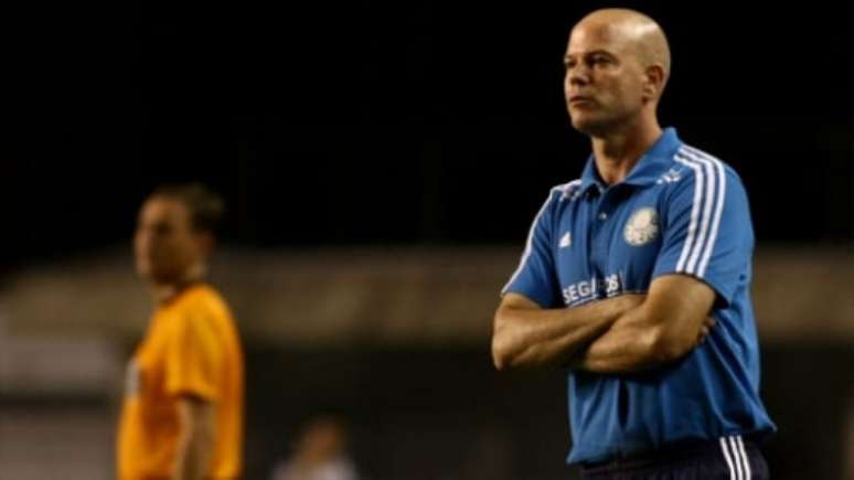 Zago era o técnico do Palmeiras em 2010 (Foto: Tom Dib/Lancepress!)