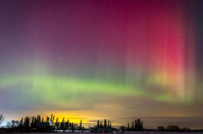 Aurora boreal no Brasil? Entenda o fenômeno que ocorreu no céu de SP - Bons  Fluidos