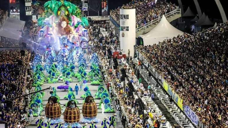 Carnaval: saiba como funciona a avaliação dos desfiles das escolas de samba -