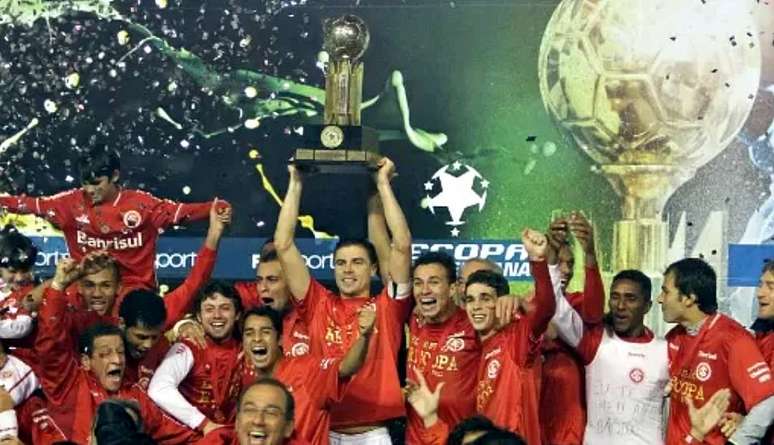 Em 2011, o Inter conquistou bicampeonato da Recopa Sul-Americana contra o Independiente