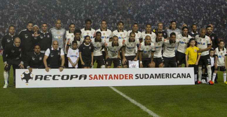 O Corinthians venceu o São Paulo em conquistou a Recopa Sul-Americana de 2013