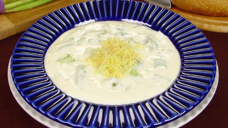 Sopa creme de aspargo