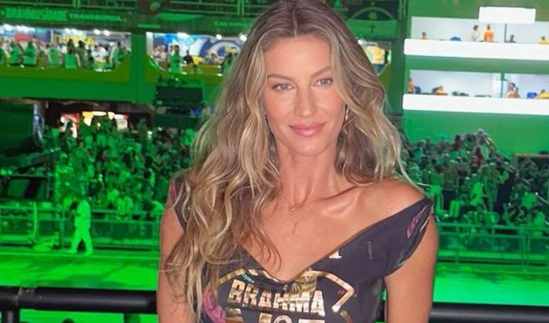 Gisele Bündchen recriou look para curtir o Carnaval do Rio de Janeiro.