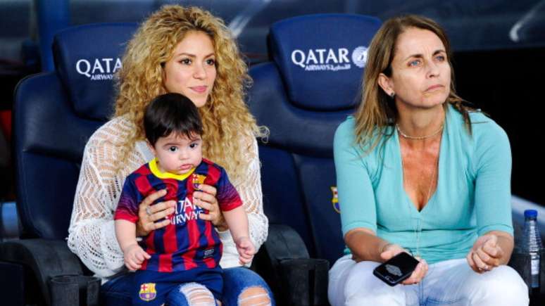 Mãe de Piqué tentou separar o ex-jogador de Shakira no início da relação