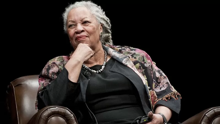 O Olho Mais Azul, da vencedora do Prêmio Nobel Toni Morrison, é um dos livros sendo questionados na Flórida