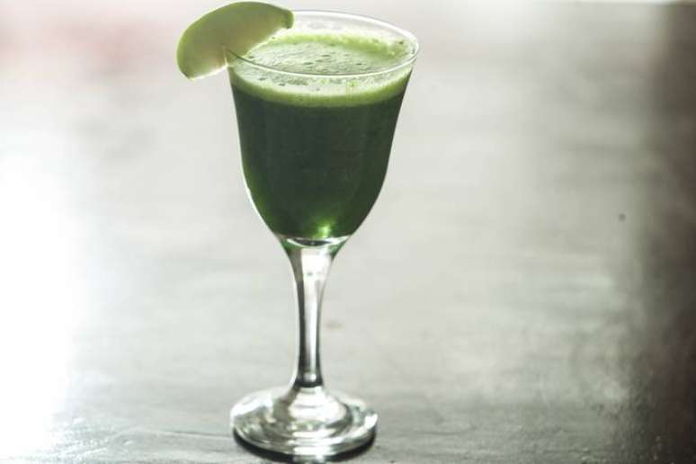 Suco verde pode ser feito com suco de uva verde