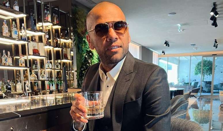 Prisão de Daniel Alves: Decisão do Tribunal da Espanha complica saída ...