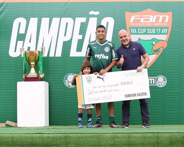 Palmeiras tem mais um jogador convocado para a Seleção Brasileira sub-17