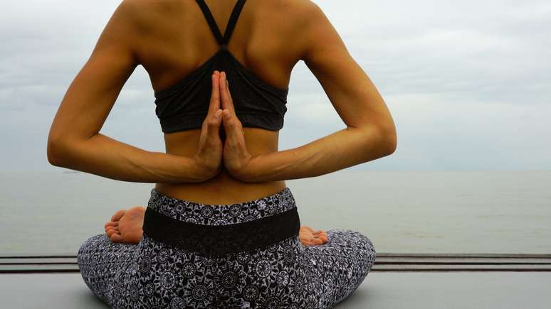 Tipos de yoga: aprenda quais são as modalidades