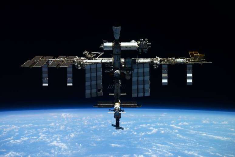 The photo released by Roscosmos State Space Corporation shows the International Space Station (ISS). Russian space company Roscosmos said on Tuesday (February 21, 2023) that Russia would extend its participation in the International Space Station until 2028. The photo released by Roscosmos State Space Corporation shows the International Space Station (ISS). Russian space company Roscosmos said on Tuesday (February 21, 2023) that Russia would extend its participation in the International Space Station until 2028.