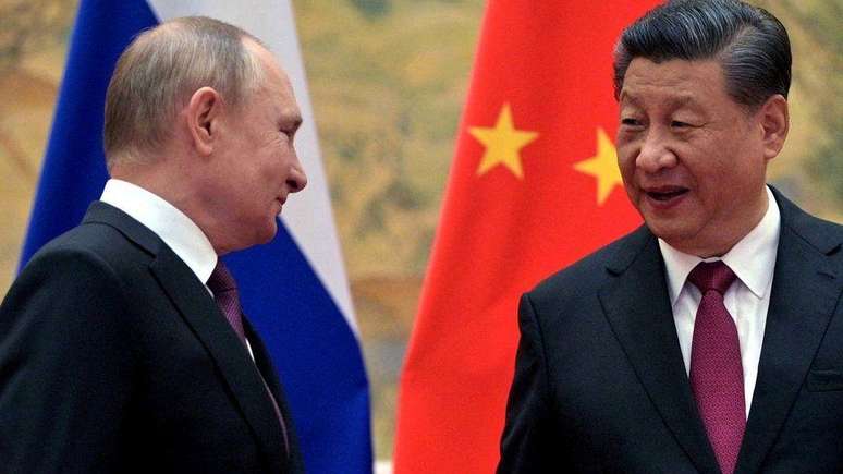 War in Ukraine: How China is helping Russia