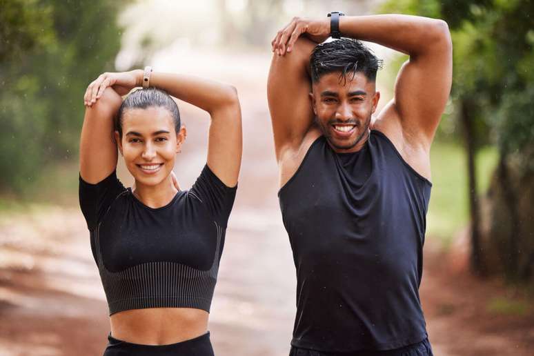 Stretching: why stretch the body before and after physical activity?