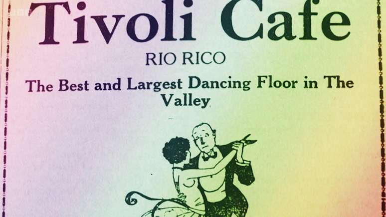 O Tivoli Café tinha grande salão de dança