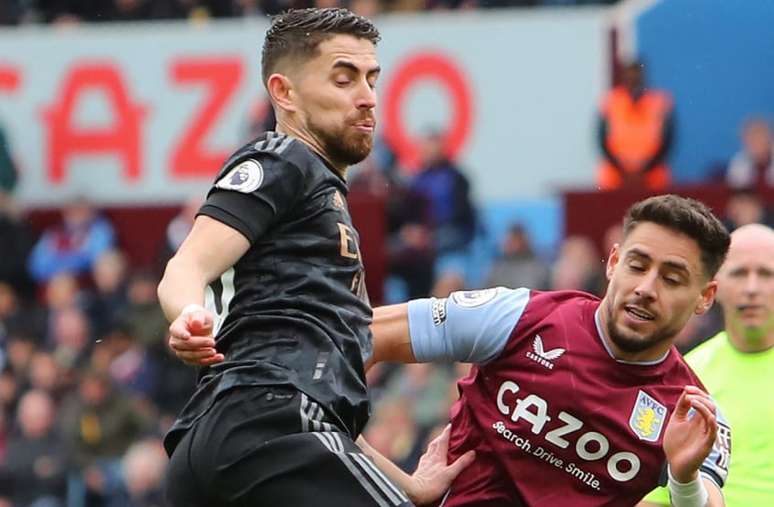 Jorginho trocou o Chelsea pelo Arsenal no mês passado (Foto: GEOFF CADDICK / AFP)