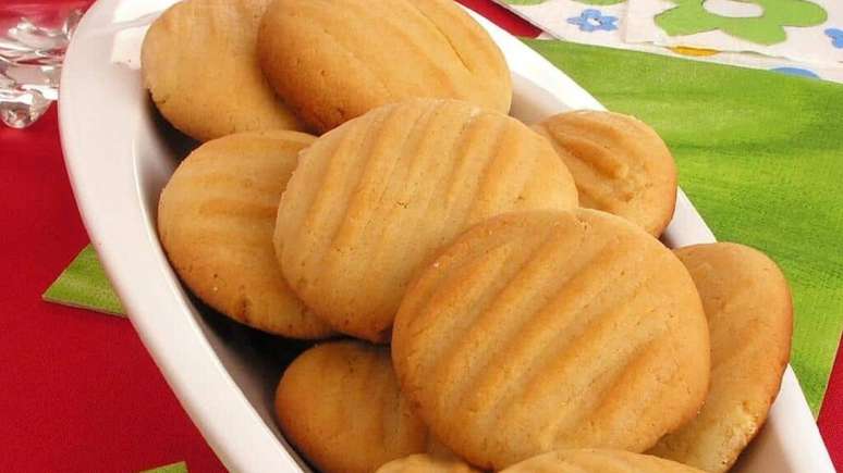 Condensed milk biscuits