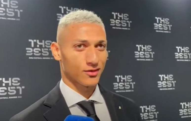 Richarlison reconheceu premiações aos argentinos no 'The Best' (Reprodução/CazeTV)