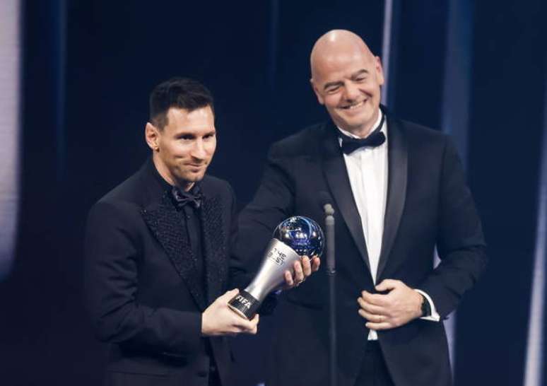 Lionel Messi é eleito o melhor jogador do mundo pela 7ª vez - PP