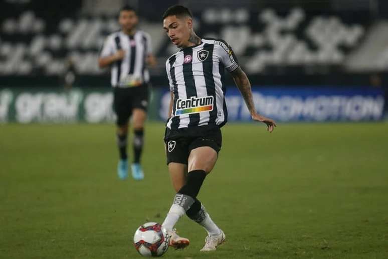 Hugo terá nova chance de engrenar contra Resende e Portuguesa (Vítor Silva/Botafogo