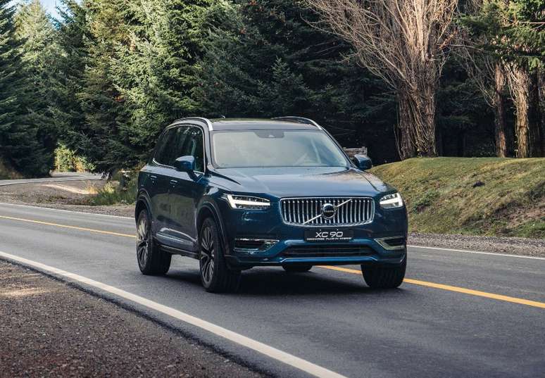 Volvo XC90 recebeu prêmio internacional de segurança.