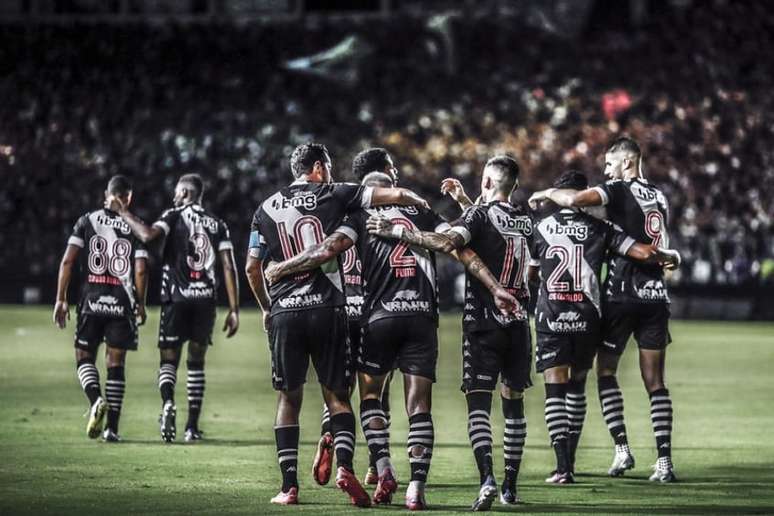 Vasco entra no G4 e empurra o Botafogo para a quinta colocação (Foto: Daniel RAMALHO/VASCO)