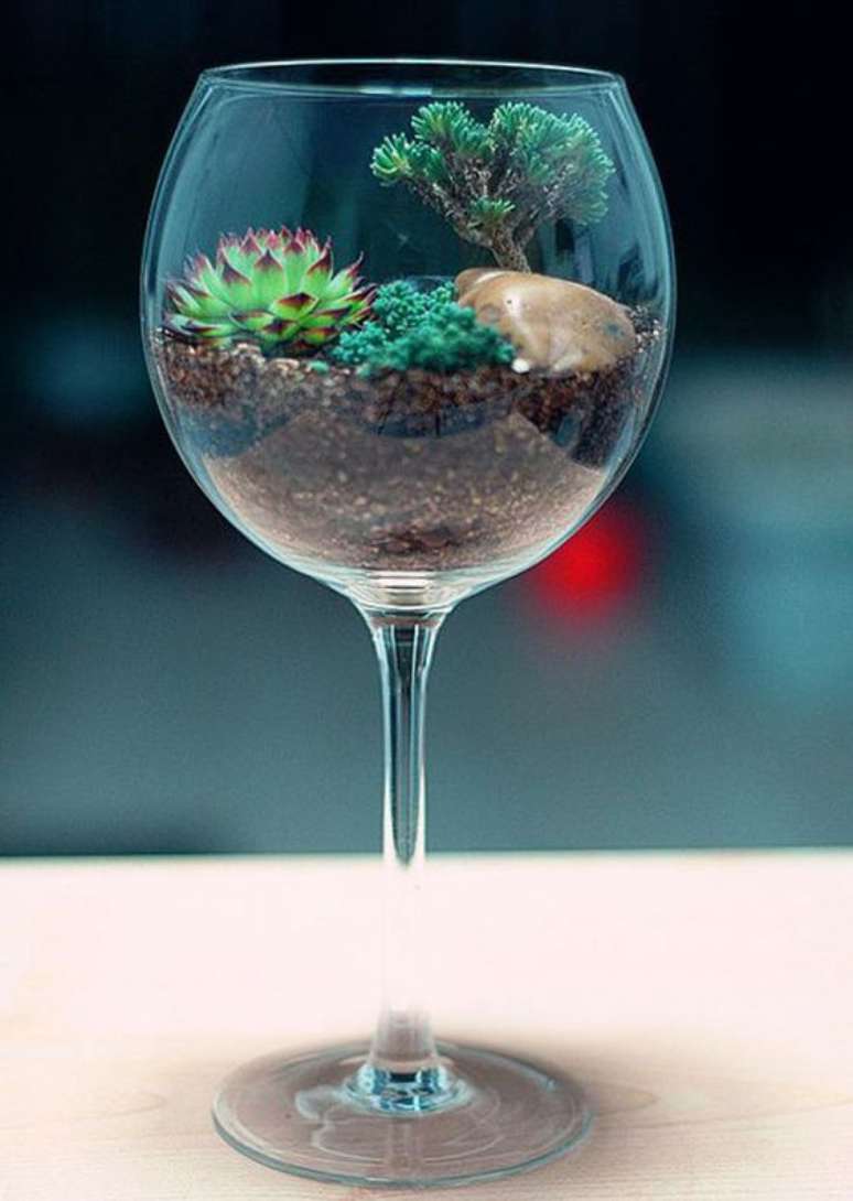12-vase-different