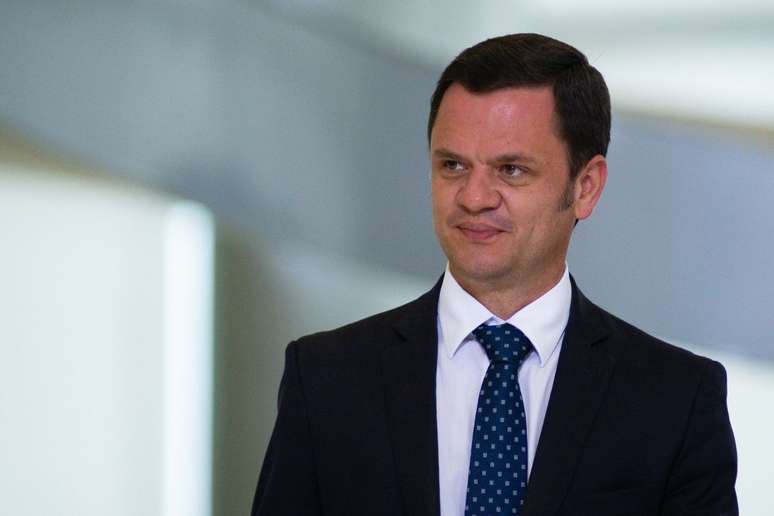 Alexandre de Moraes keeps Anderson Torres in prison;  understand the case