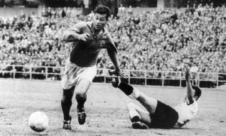 Just Fontaine foi o artilheiro da Copa do Mundo em 1958 (Reprodução)