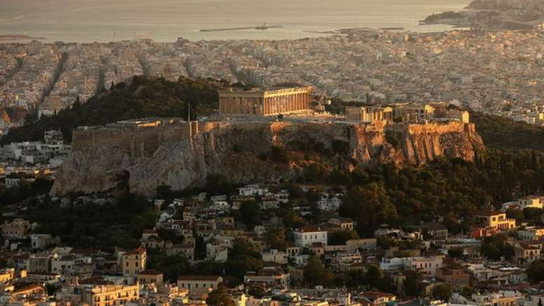 A Acr&oacute;pole de Atenas &eacute; uma das principais refer&ecirc;ncias do per&iacute;odo da Gr&eacute;cia Antiga