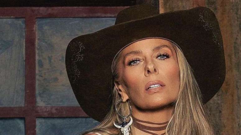 Apresentadora passou por um per&iacute;odo dif&iacute;cil, ap&oacute;s a morte de Ayrton -